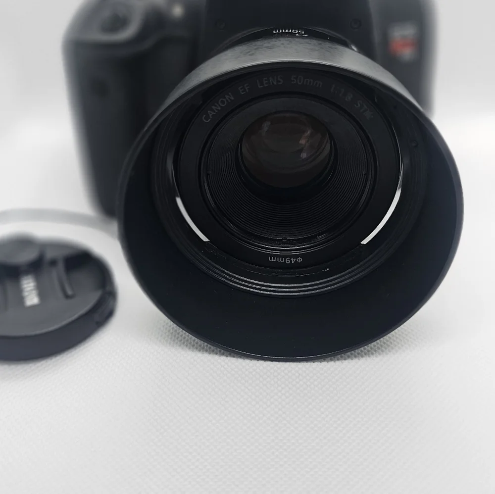 Canon EOS Rebel T6i 24MP Black DSLR Camera with Lenses. MINT CONDITION
